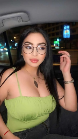 sexy-escort-maya-in-dubai-big-2