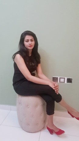 indian-model-natasha-indian-escort-in-dubai-big-3