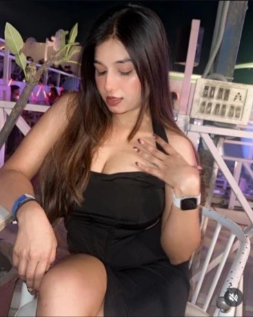 escorts-in-dubai-pakistani-escorts-big-2